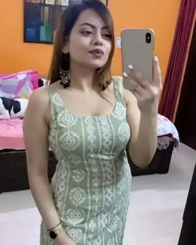Call Girl Bhavra